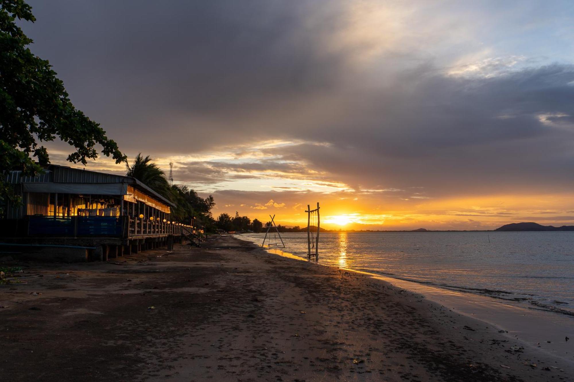 Baan Faa Talaychan Resort Chao Lao pláž Exteriér fotografie