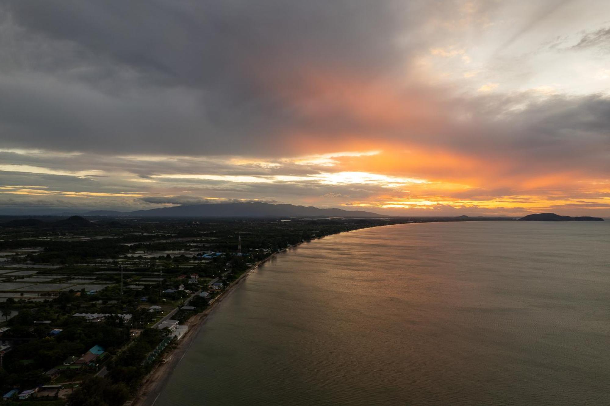 Baan Faa Talaychan Resort Chao Lao pláž Exteriér fotografie