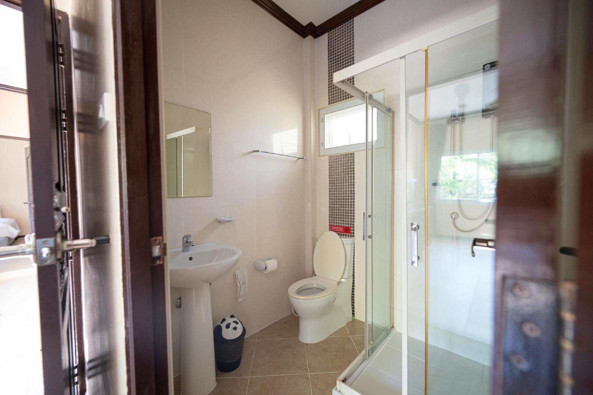 Baan Faa Talaychan Resort Chao Lao pláž Exteriér fotografie